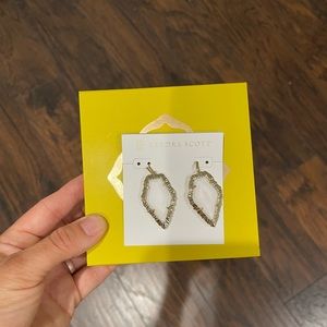 Kendra Scott Drop Earrings